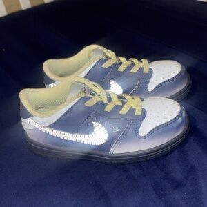 Nike Dunks Blue and Light Green Sneakers